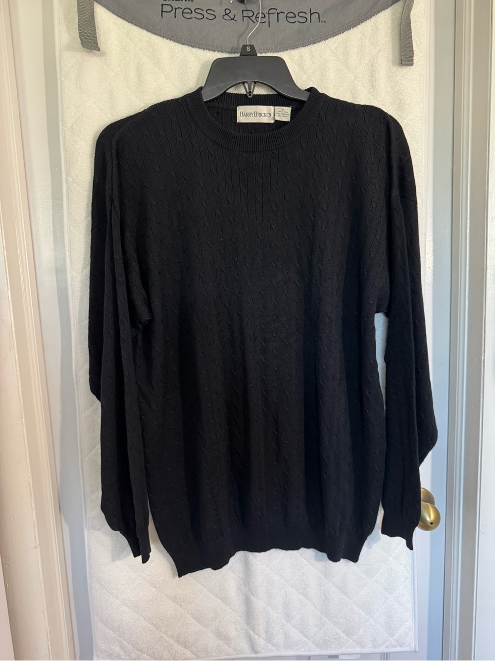 Banana Republic Men's Black Cable Crewneck Sweater